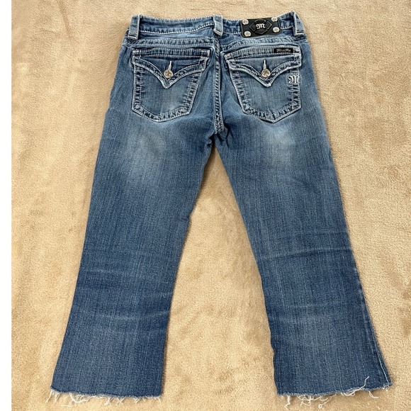 Miss Me Jeans Womens size 27 Blue Mid Rise Boot Cut Raw Hem Denim - Picture 6 of 13
